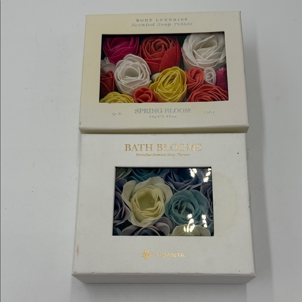 2 Boxes Bath Blooms Scented Soap Flowers - Multicolor